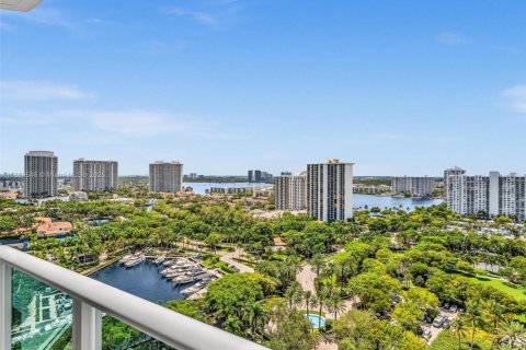 Condominio en alquiler en Aventura, Florida, 3 dormitorios, 285.12 m2 № 1923558 - foto 28