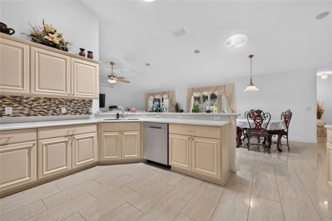 Casa en venta en Port Orange, Florida, 5 dormitorios, 264.59 m2 № 2299415 - foto 15