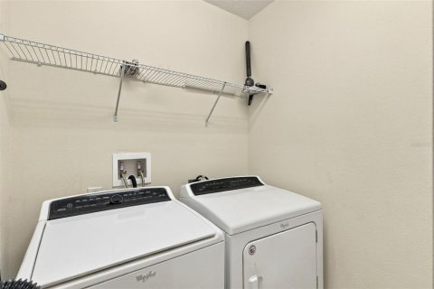 Villa ou maison à vendre à Kissimmee, Floride: 8 chambres, 376.9 m2 № 2428823 - photo 29