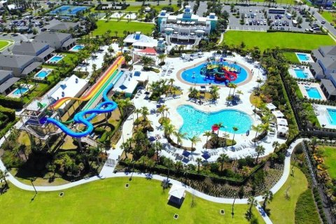 Villa ou maison à vendre à Kissimmee, Floride: 8 chambres, 376.9 m2 № 2428823 - photo 6