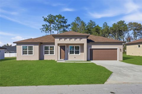 Casa en Ocala, Florida 4 dormitorios, 167.41 m2 № 2314689