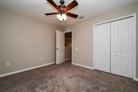 House in Valrico, Florida 4 bedrooms, 252.14 sq.m. № 2198052 - photo 13
