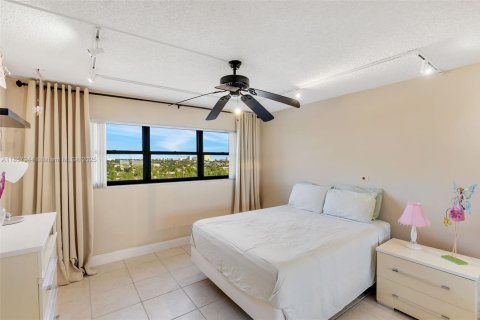 Copropriété à louer à Fort Lauderdale, Floride: 2 chambres, 119.84 m2 № 1957507 - photo 16