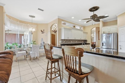 House in Bradenton, Florida 4 bedrooms, 287.44 sq.m. № 2099078 - photo 17