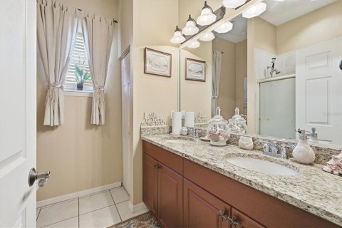House in Bradenton, Florida 4 bedrooms, 287.44 sq.m. № 2099078 - photo 26