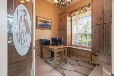 House in Bradenton, Florida 4 bedrooms, 287.44 sq.m. № 2099078 - photo 20