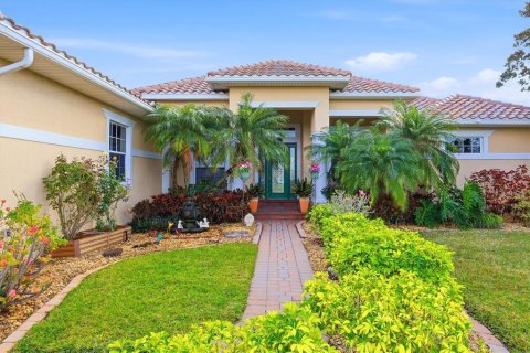House in Bradenton, Florida 4 bedrooms, 287.44 sq.m. № 2099078 - photo 6
