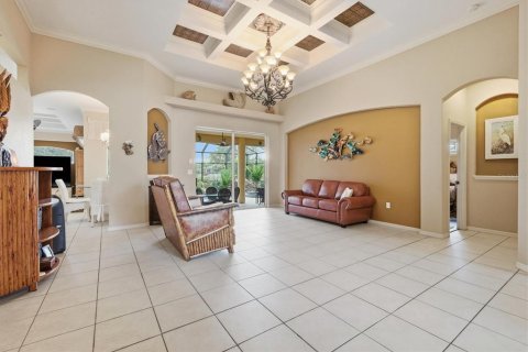 House in Bradenton, Florida 4 bedrooms, 287.44 sq.m. № 2099078 - photo 11