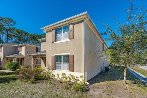 Adosado en venta en Port Orange, Florida, 3 dormitorios, 159.42 m2 № 2142379 - foto 5