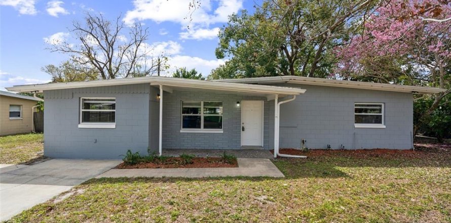 Villa ou maison à Ocoee, Floride 3 chambres, 123.93 m2 № 1780304