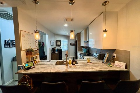 Condominio en venta en Largo, Florida, 2 dormitorios, 86.4 m2 № 2227464 - foto 11