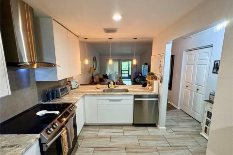 Condominio en venta en Largo, Florida, 2 dormitorios, 86.4 m2 № 2227464 - foto 7