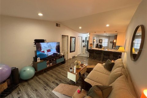 Condominio en venta en Largo, Florida, 2 dormitorios, 86.4 m2 № 2227464 - foto 12