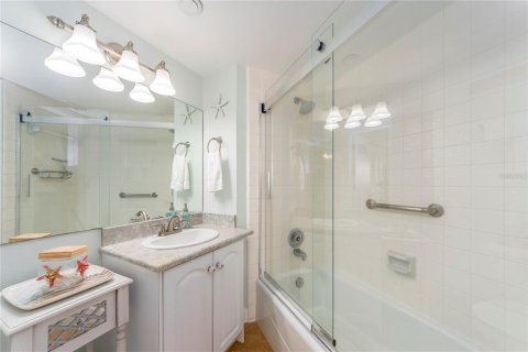 Снять в аренду кондоминиум в Клируотер, Флорида 2 спальни, 107.02м2, № 855620 - фото 23