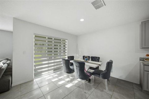 Casa en venta en Ocala, Florida, 4 dormitorios, 169.73 m2 № 2383866 - foto 9