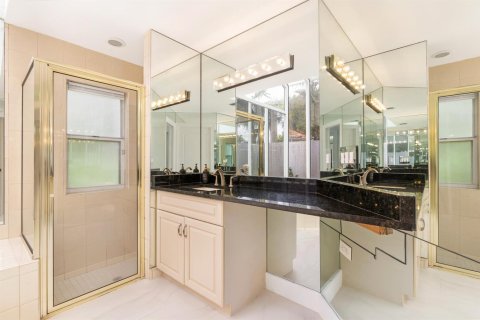 Casa en venta en West Palm Beach, Florida, 3 dormitorios, 245.91 m2 № 2181342 - foto 22