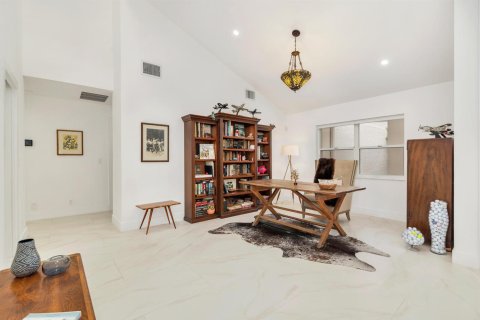 Casa en venta en West Palm Beach, Florida, 3 dormitorios, 245.91 m2 № 2181342 - foto 12