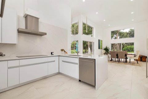Casa en venta en West Palm Beach, Florida, 3 dormitorios, 245.91 m2 № 2181342 - foto 15
