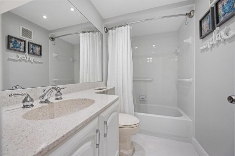 Copropriété à vendre à Palm Beach Gardens, Floride: 2 chambres, 126.9 m2 № 2422154 - photo 19