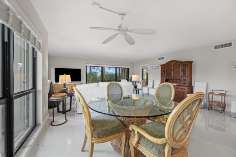 Copropriété à vendre à Palm Beach Gardens, Floride: 2 chambres, 126.9 m2 № 2422154 - photo 3