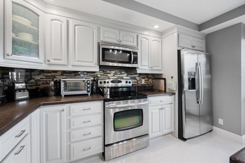 Copropriété à vendre à Palm Beach Gardens, Floride: 2 chambres, 126.9 m2 № 2422154 - photo 12
