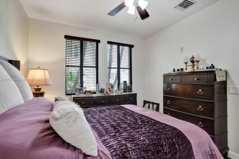 Condo in Sunrise, Florida, 2 bedrooms  № 1860375 - photo 26