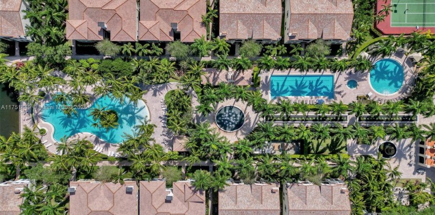 Condo in Sunrise, Florida, 2 bedrooms  № 1860375