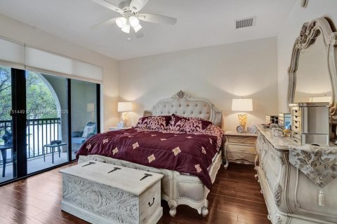 Condo in Sunrise, Florida, 2 bedrooms  № 1860375 - photo 17