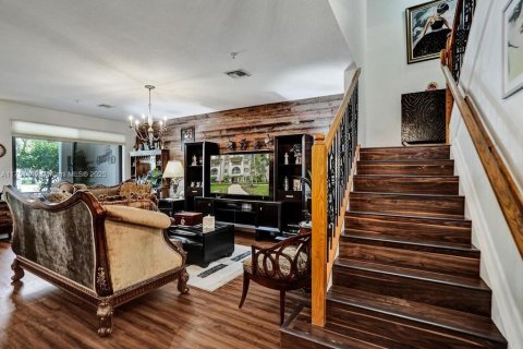 Condo in Sunrise, Florida, 2 bedrooms  № 1860375 - photo 14