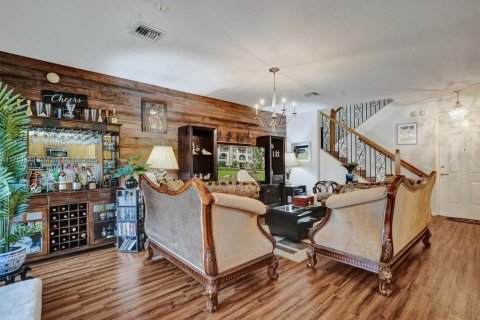Condo in Sunrise, Florida, 2 bedrooms  № 1860375 - photo 5