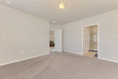 House in Port Charlotte, Florida 2 bedrooms, 138.98 sq.m. № 2347735 - photo 29
