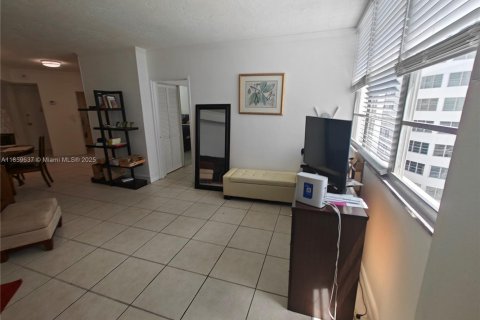 Condominio en venta en Miami, Florida, 2 dormitorios, 91.97 m2 № 1888231 - foto 9