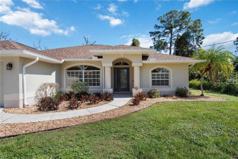 Villa ou maison à vendre à North Port, Floride: 3 chambres, 160.35 m2 № 2417016 - photo 4