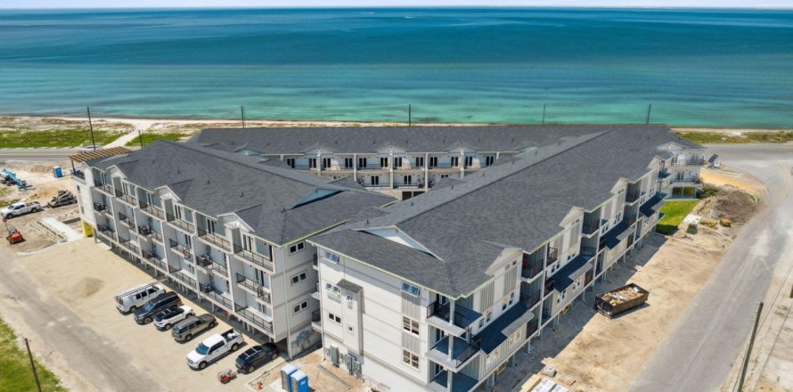 Condominio en Port Saint Joe, Florida, 4 dormitorios  № 559746