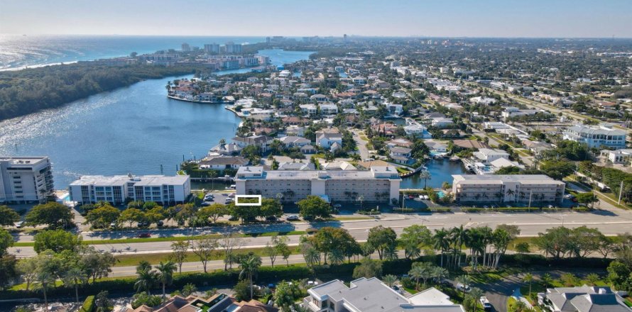 Condo à Boca Raton, Floride, 2 chambres  № 2077625