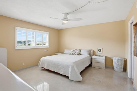 Copropriété à vendre à Boca Raton, Floride: 2 chambres, 98.1 m2 № 2077625 - photo 13