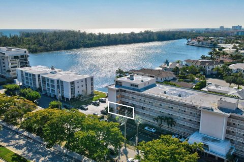Copropriété à vendre à Boca Raton, Floride: 2 chambres, 98.1 m2 № 2077625 - photo 25