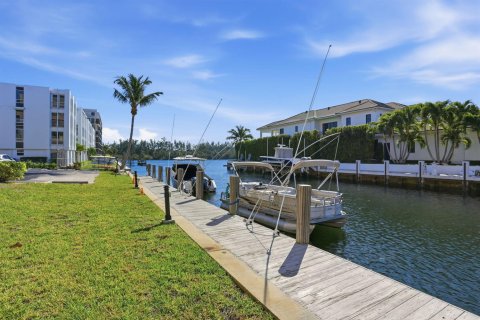 Copropriété à vendre à Boca Raton, Floride: 2 chambres, 98.1 m2 № 2077625 - photo 19