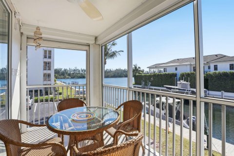 Copropriété à vendre à Boca Raton, Floride: 2 chambres, 98.1 m2 № 2077625 - photo 4