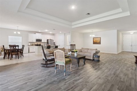 Villa ou maison à vendre à Howey-in-the-Hills, Floride: 4 chambres, 238.29 m2 № 2095037 - photo 11