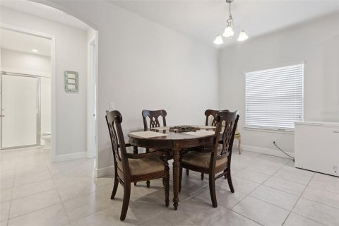 Villa ou maison à vendre à Howey-in-the-Hills, Floride: 4 chambres, 238.29 m2 № 2095037 - photo 17