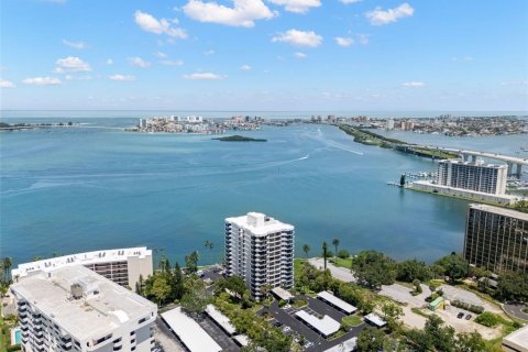 Copropriété à vendre à Clearwater, Floride: 2 chambres, 143.07 m2 № 1806652 - photo 1