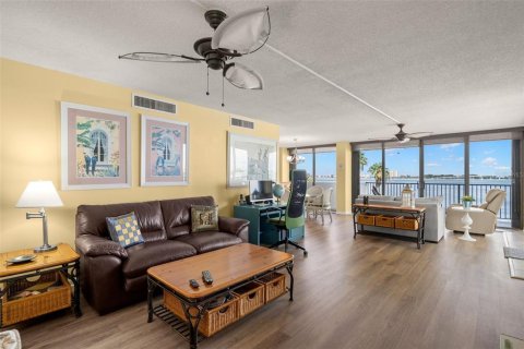 Copropriété à vendre à Clearwater, Floride: 2 chambres, 143.07 m2 № 1806652 - photo 12