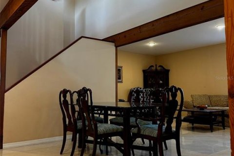 House in Palm Harbor, Florida 5 bedrooms, 263.75 sq.m. № 2094276 - photo 24