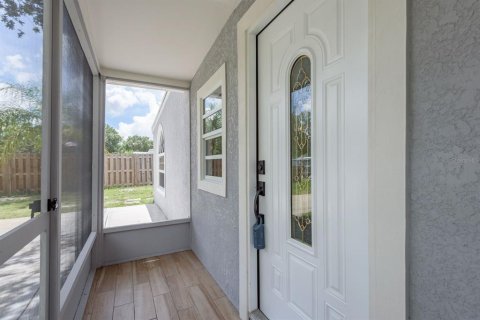 House in Largo, Florida 3 bedrooms, 96.71 sq.m. № 1885877 - photo 7
