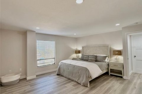 Condominio en venta en Clearwater, Florida, 2 dormitorios, 110.18 m2 № 1723206 - foto 18