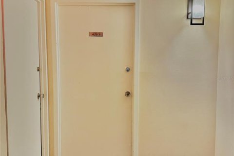 Condominio en venta en Clearwater, Florida, 2 dormitorios, 110.18 m2 № 1723206 - foto 2