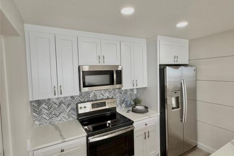 Condominio en venta en Clearwater, Florida, 2 dormitorios, 110.18 m2 № 1723206 - foto 10