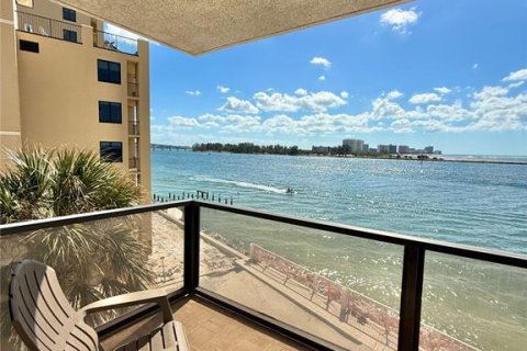 Condominio en venta en Clearwater, Florida, 2 dormitorios, 110.18 m2 № 1723206 - foto 24