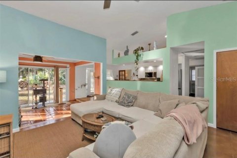 House in North Port, Florida 2 bedrooms, 130.81 sq.m. № 2233989 - photo 4
